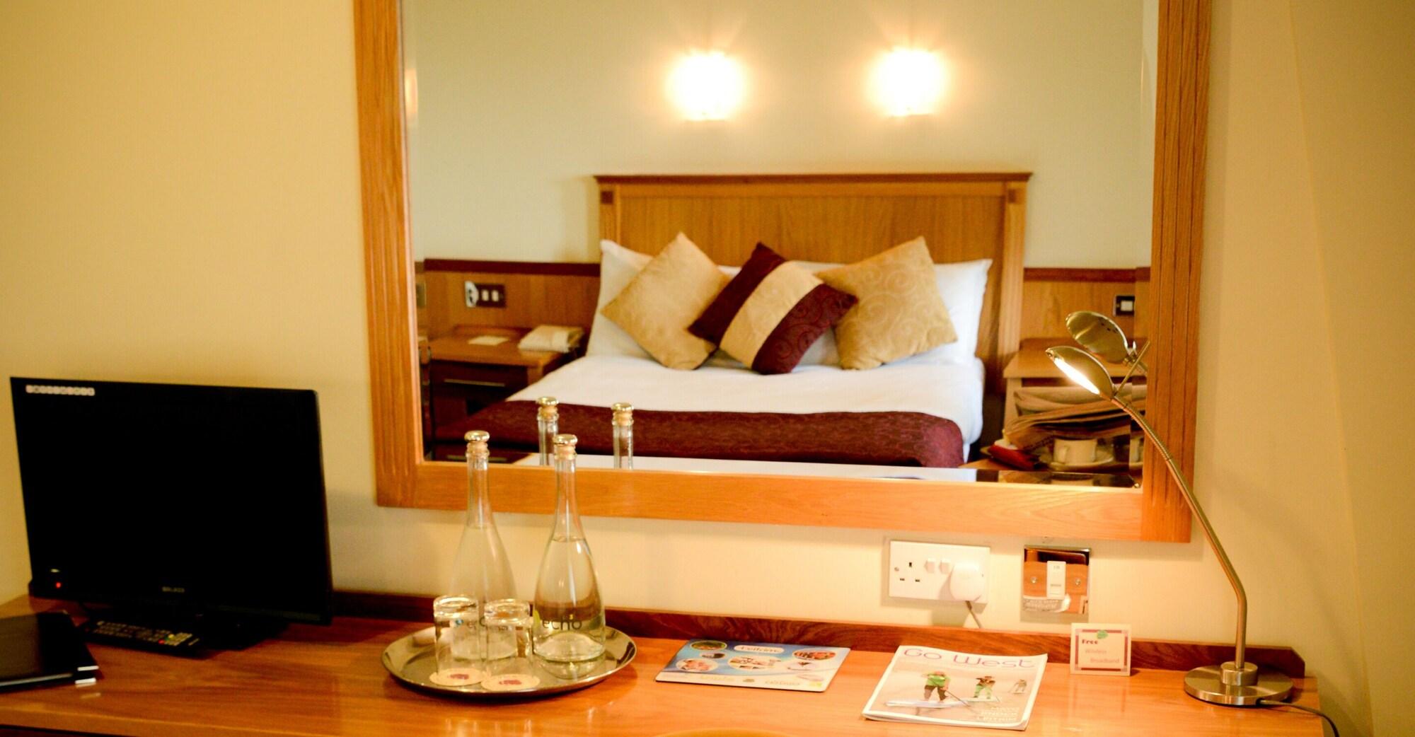 Bush Hotel County Leitrim Exteriér fotografie