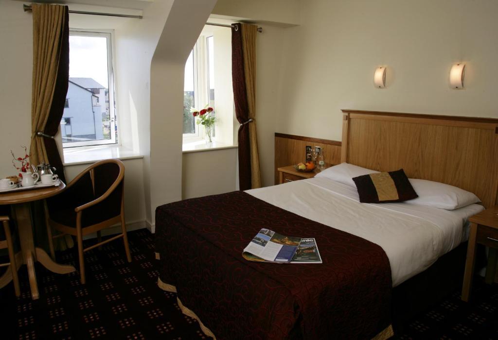 Bush Hotel County Leitrim Exteriér fotografie